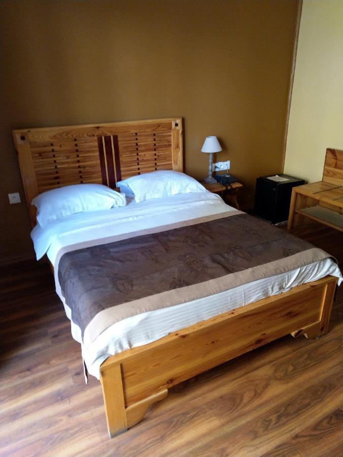 Du Plateau Hotel